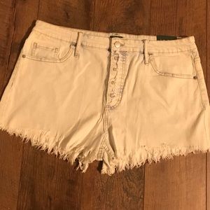 Wild Fable Jean short, White wash, Size: 18 plus
